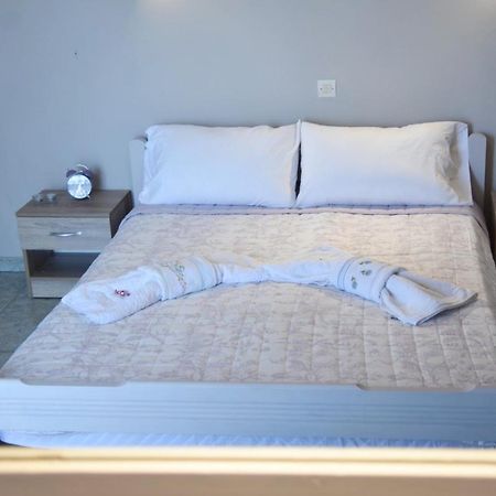 Anemomylos Apartments Lixouri Ngoại thất bức ảnh