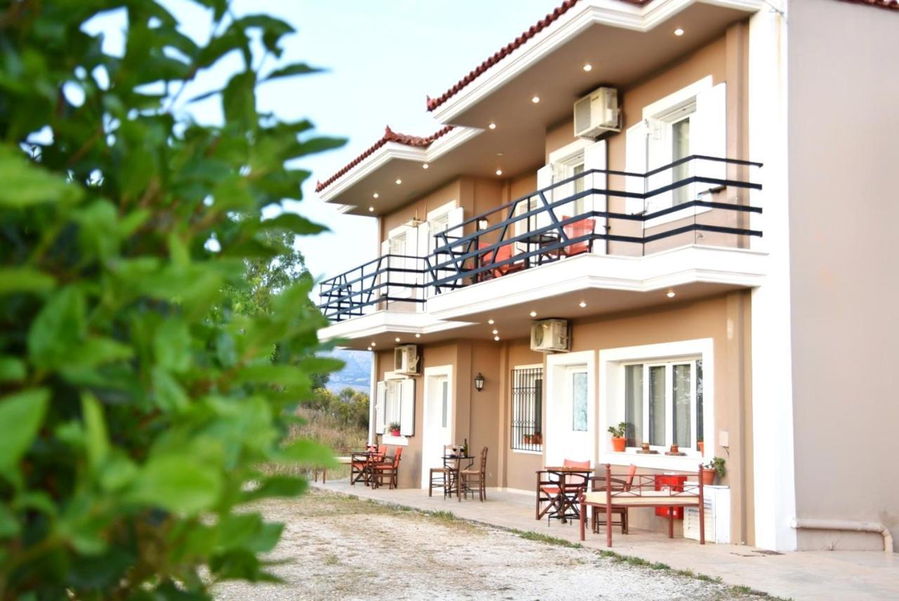 Anemomylos Apartments Lixouri Ngoại thất bức ảnh