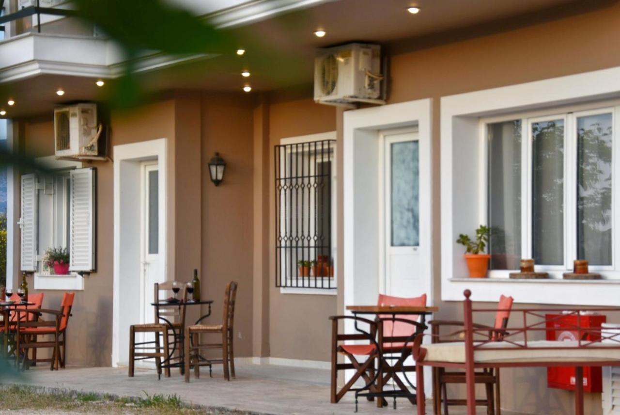 Anemomylos Apartments Lixouri Ngoại thất bức ảnh