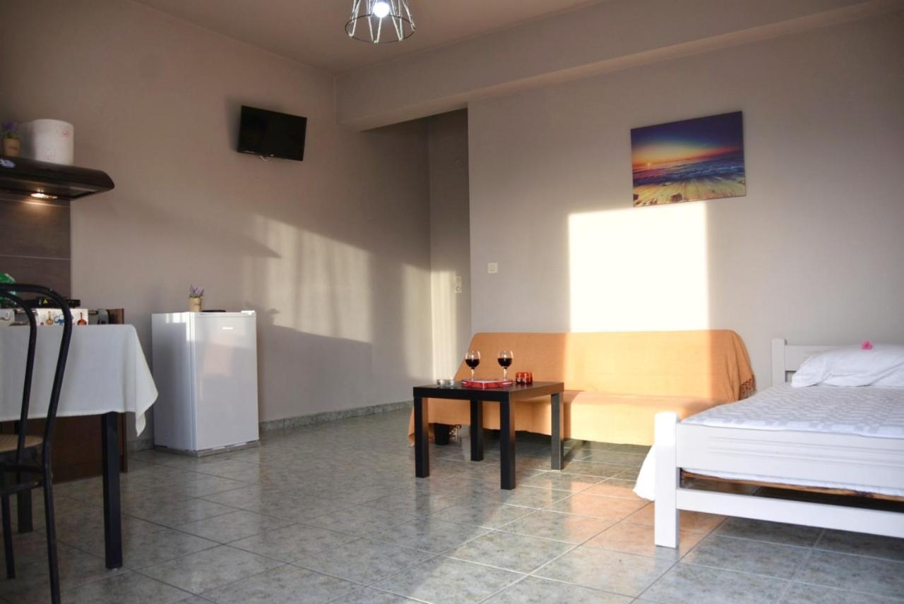 Anemomylos Apartments Lixouri Ngoại thất bức ảnh