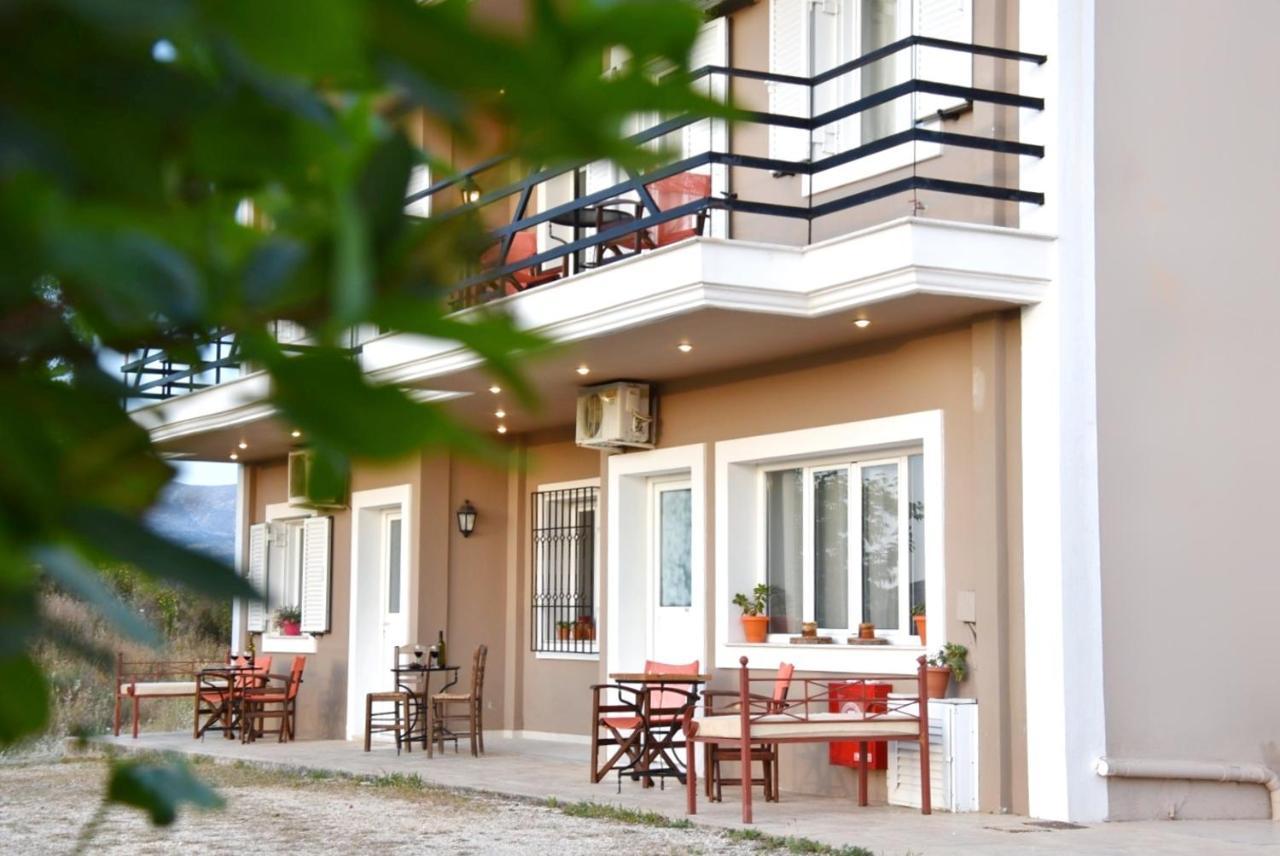 Anemomylos Apartments Lixouri Ngoại thất bức ảnh