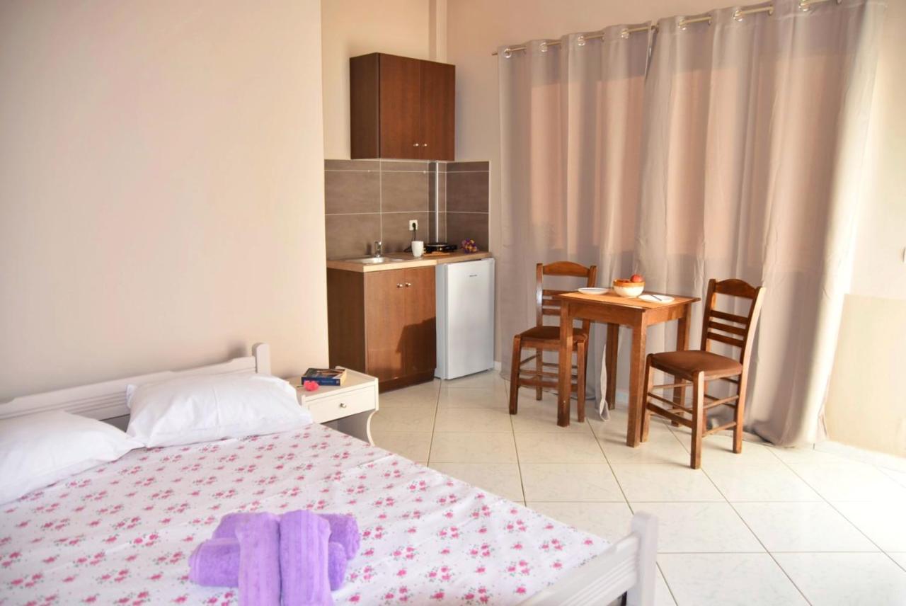 Anemomylos Apartments Lixouri Ngoại thất bức ảnh