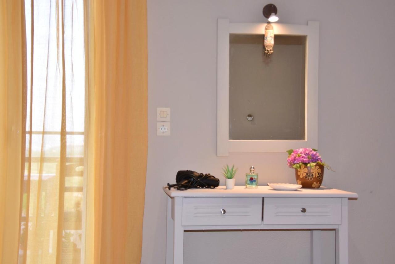 Anemomylos Apartments Lixouri Ngoại thất bức ảnh