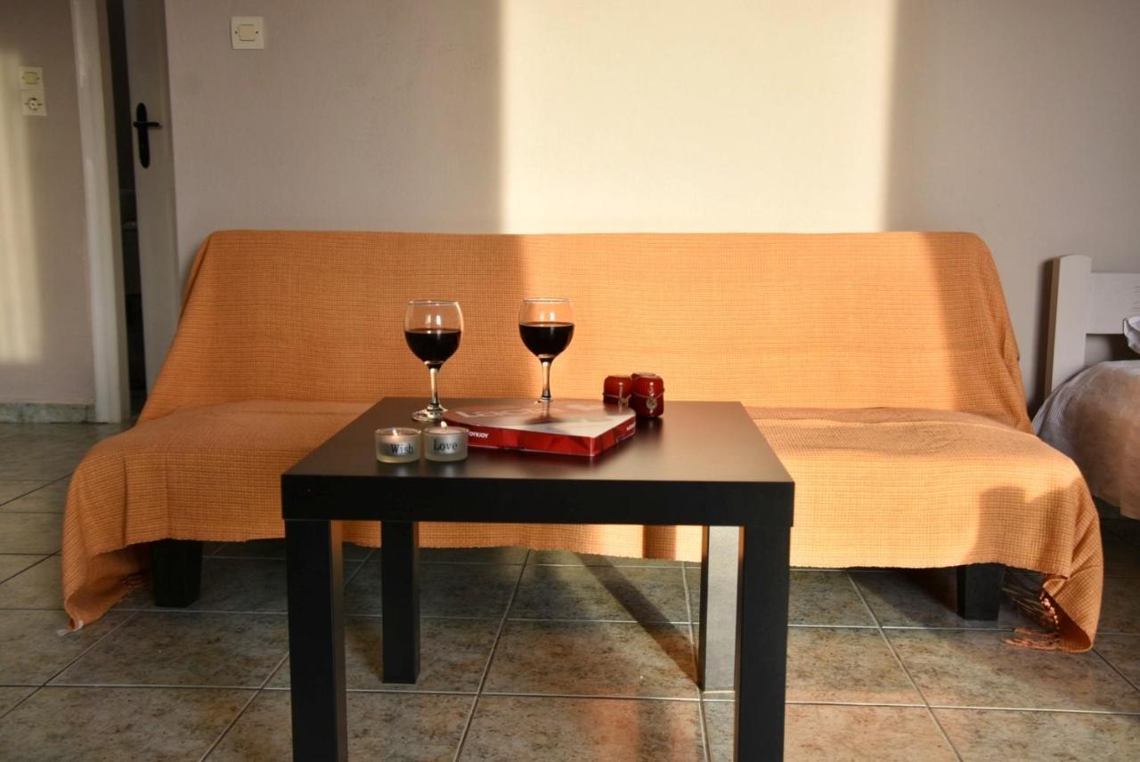 Anemomylos Apartments Lixouri Ngoại thất bức ảnh
